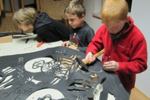 Obertrauner Glöckler rüsten sich für bevorstehenden Glöcklerlauf