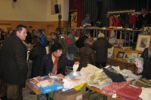 Viel Kurioses beim Lions Flohmarkt
