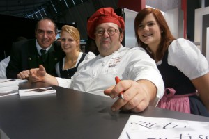 Tourismusschüler unter Starkochen auf der Messe "Eat’n’Style" in Stuttgart