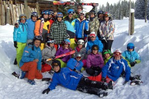 Ischler Tourismusschüler auf Wintersportwoche in Gosau