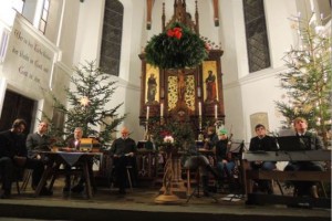 Traditionelles Adventsingen in Gosau