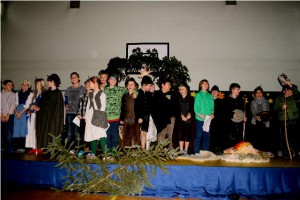 Bad Ischl: Weihnachtsengel über der VS Reiterndorf