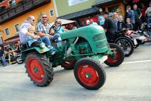 Nostalgie Stammtisch beim Oldtimermuseum Altmünster