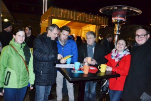 Ja zu Wehrpflicht und Zivildienst - ÖVP Timelkam spricht am Weihnachtsmarkt