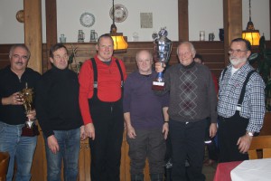 Erfolgreiche Pinsdorfer Eisstock-Orstmeisterschaften