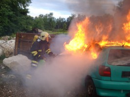 Feuerwehr Attnang leistete im Jahr 2012 insgesamt 14.110 Stunden