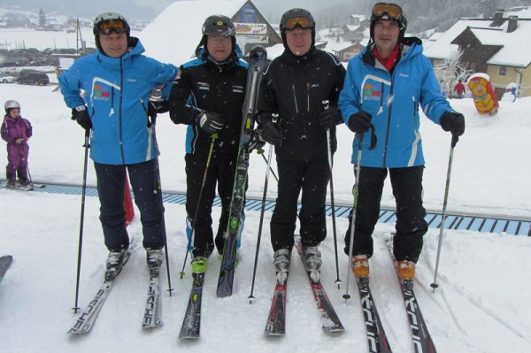 Gedankenaustausch auf der Piste – junge Gäste noch mehr für den Wintersport in OÖ motivieren 
