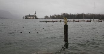 Traunsee wird abgesenkt Traunsee: Starkregen lässt Pegelstände rapide ansteigen