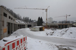 Gmunden: neues Dienstleistungszentrum ohne Heizung und zu wenig Fenster