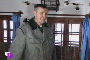 TV-Tipp: Viechtauer Vogelschnitzer in "heute leben"