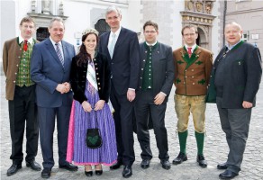 Wirtschaftslandesrat empfängt Vertreter des Narzissenfestes