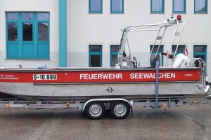 Neues A-Boot an Feuerwehr Seewalchen übergeben