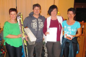 Viktoria Stricker und Mario Cijan siegten bei 44. Obertrauner Ortsskimeisterschaft