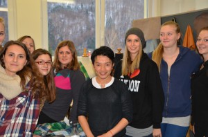 In der Tracht frische Ideen schöpfen: Dirndlklasse mit La Hong