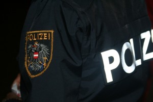 Polizei bei Wetterbüro Überfall in Bad Ischl im Einsatz