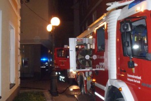 Um 01.49 Uhr wurden die Kameraden der Freiwilligen Feuerwehr Bad Ischl, zu einem Containerbrand in der Schulgasse, von der OÖ Landeswarnzentrale mittels Funkmeldeempfänger alarmiert.