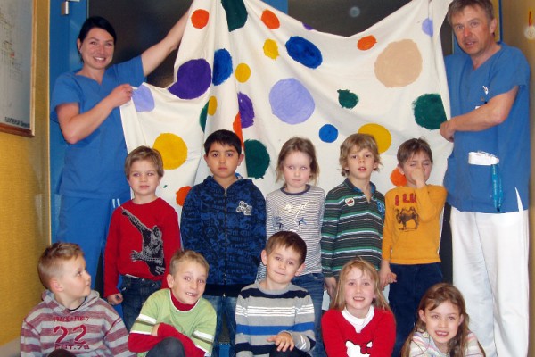 Ohlsdorfer Kindergartenkinder malen für Patienten der Intensivstation