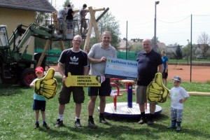 JVP und ÖAAB Schlatt  spenden 500,- Euro für Kinderspielplätze