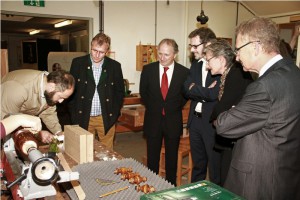 Ministerieller Kurzbesuch an der HTL Hallstatt