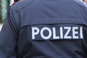 Polizei im Einsatz - Jugendbande in Gmunden ausgeforscht