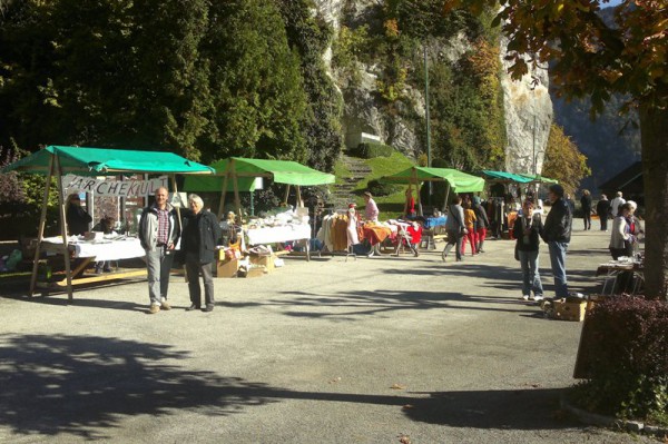 Die "HEISSL-SCHNITZER" beim Scheberlbürgermarkt in Traunkirchen