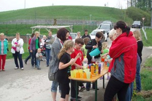 VS Roitham lief für die Aktion "Kinder laufen für Kinder"