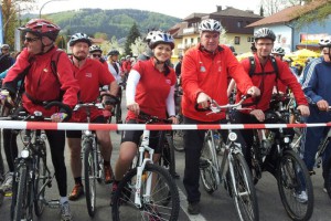 SPÖ Team radelte um den Attersee