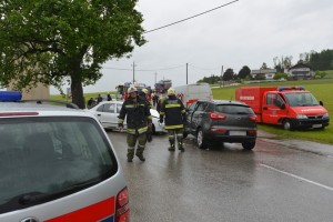 Ohlsdorf: Verletzter nach Autounfall mit Hubschrauber ins Krankenhaus