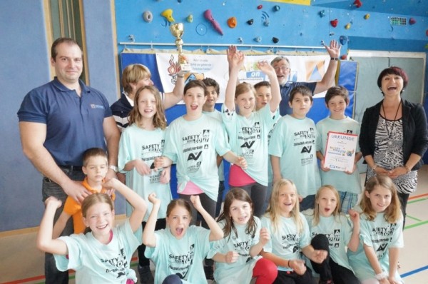 Volksschule Gampern ist bei Zivilschutz top!