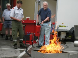 Feuerlöscher-Überprüfung samt Training in Bad Goisern