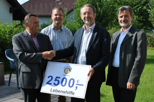 Rotary Club Gmunden übergibt Spende an die Lebenshilfe Altmünster