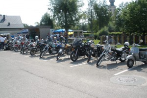 Biker geben Gas für die Lebenshilfe Vöcklamarkt