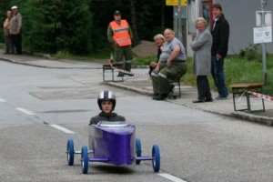 Seifenkistenrennen der FF Wiesen