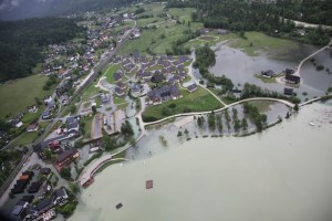Juni-Hochwasser "bescherte" Obertraun Kosten von mehr als € 350.000.-