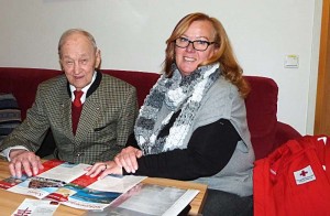 Mit 85 Jahren: Gottlieb Bichler ist jeden Monat einmal auf Reisen