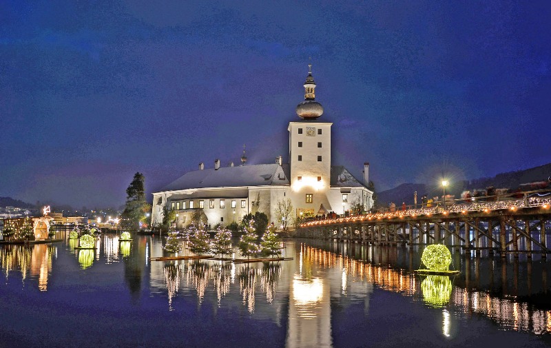 Adventmärkte versetzen das Salzkammergut in vorweihnachtliche Stimmung