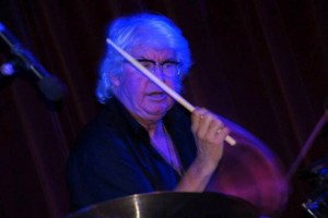 Ebensee: Dunkel-glitzernder Songwriter-Pop mit poetisch-nordischem Flair