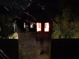 Bad Goisern: Funkenregen aus dem Kamin - kein Schaden