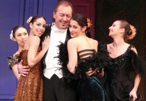 Gmunden: mit dem berühmtesten Can-Can der Operettenwelt in das Jahr 2014