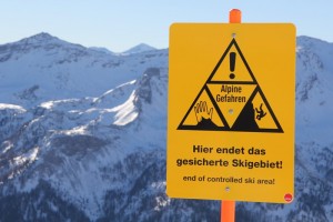 Vorchdorfer überlebt Snowboardunfall - Pistenraupenfahrer fand Snowboarder
