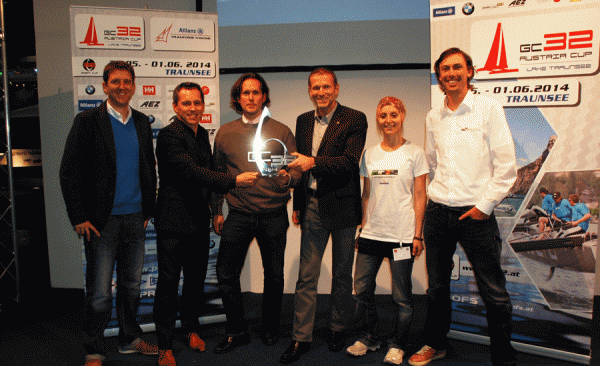 Christian Peer I GC32 Racing – Event Manager, Laurent Lenne I GC32 Racing – CEO, Heinz Derflinger I PROFS Consulting GmbH- CEO, Harald Hois I Oberösterreich Tourismus Marketing GmbH – CEO, Lisa Loderbauer I Wassersportarena Traunsee, Andrew Macpherson I GC32 Racing – COO [Foto: GC32 Racing / Marike Sala]