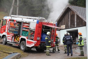 Kirchham: Brand in Hackschnitzlbunker fordert Feuerwehr