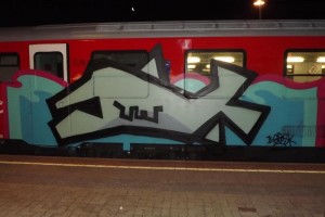 Frankenmarkt: Graffitisprayer "verzierte" Zug