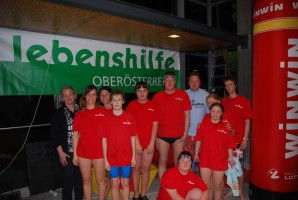 Lebenshilfe OÖ, Scheckübergabe 12h Raiffeisenbank