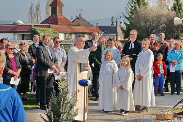 Segnung Kindergedenkstätte Laakirchen