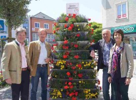 Blumenpyramide Vöcklabruck