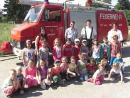 Kindergartenbesuch bei der FF Oberweis