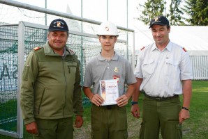 Erstes goldenes Feuerwehrjugend Leistungsabzeichen in Ottnang