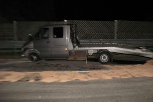 Unfall auf Westautobahn - Autotransporter verlor drei Fahrzeuge