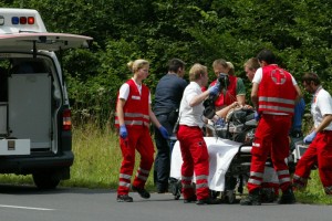 Neukirchen: Motorradunfall (55) bei Unfall schwer verletzt